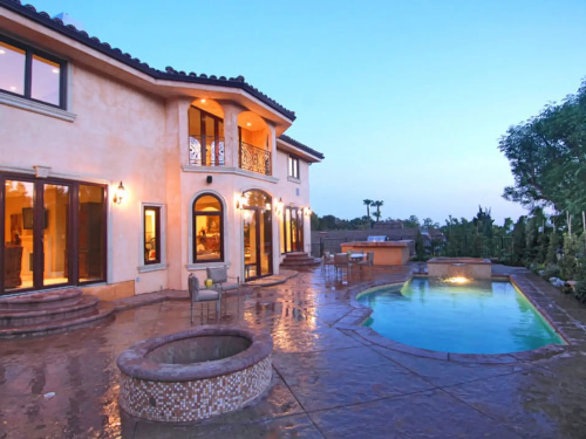 Pool Remodeling project photo by Horizon Construction & Remodeling