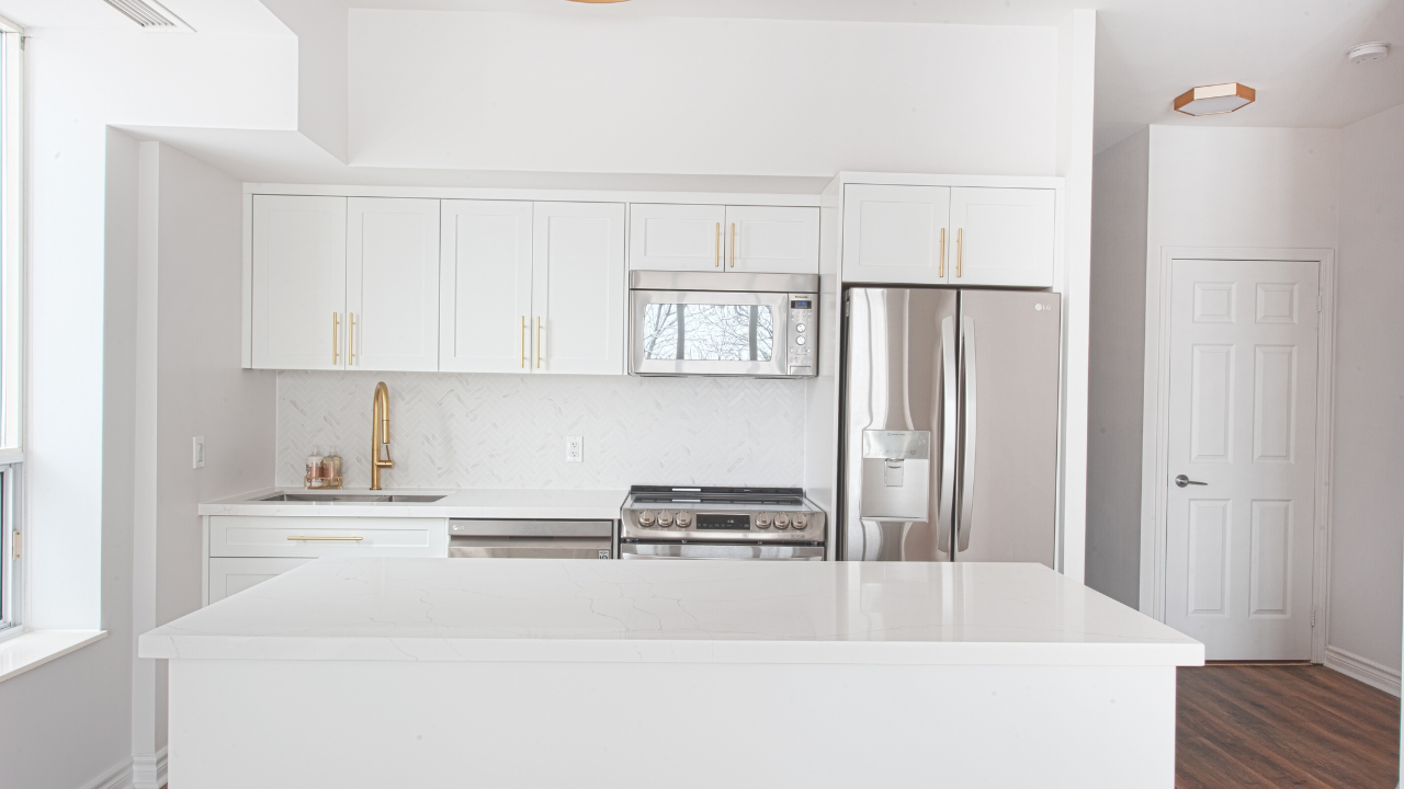 Home Remodeling Kitchen Remodeling Bathroom Remodeling Near Me17 | Home Remodeling, Home Construction | Horizon Remodeling and Construction Living Room Remodel Using Flexible And Creative Interior Remodeling Light Ideas